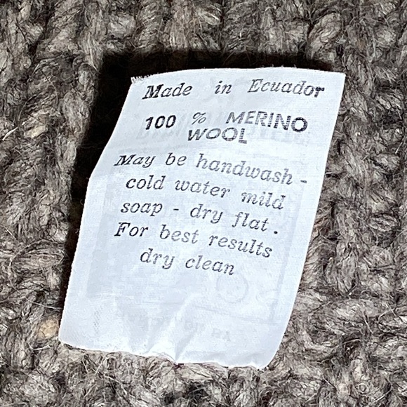 Rainbow crafts handmade chunky knitted merino wool sweater size XL - Picture 10 of 13